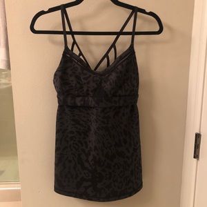 Lululemon workout tank
